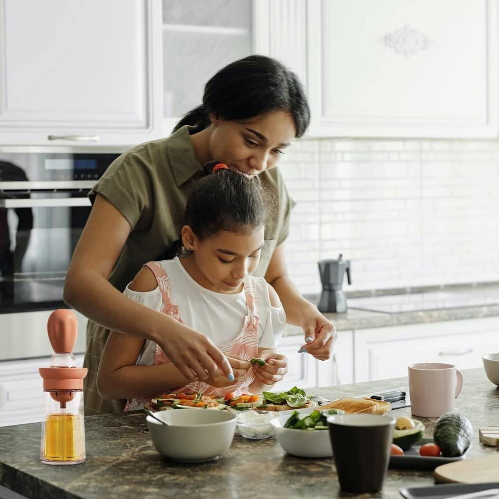 Oil Dispenser with Brush – Leak-Proof Cooking Oil Bottle
